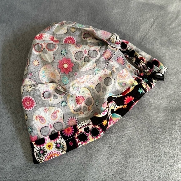 🆕 Woman’s “Sugar Sculls” Handmade Scull/Scrub Cap - Picture 5 of 14